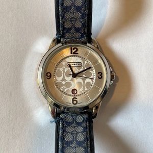Coach logo watch